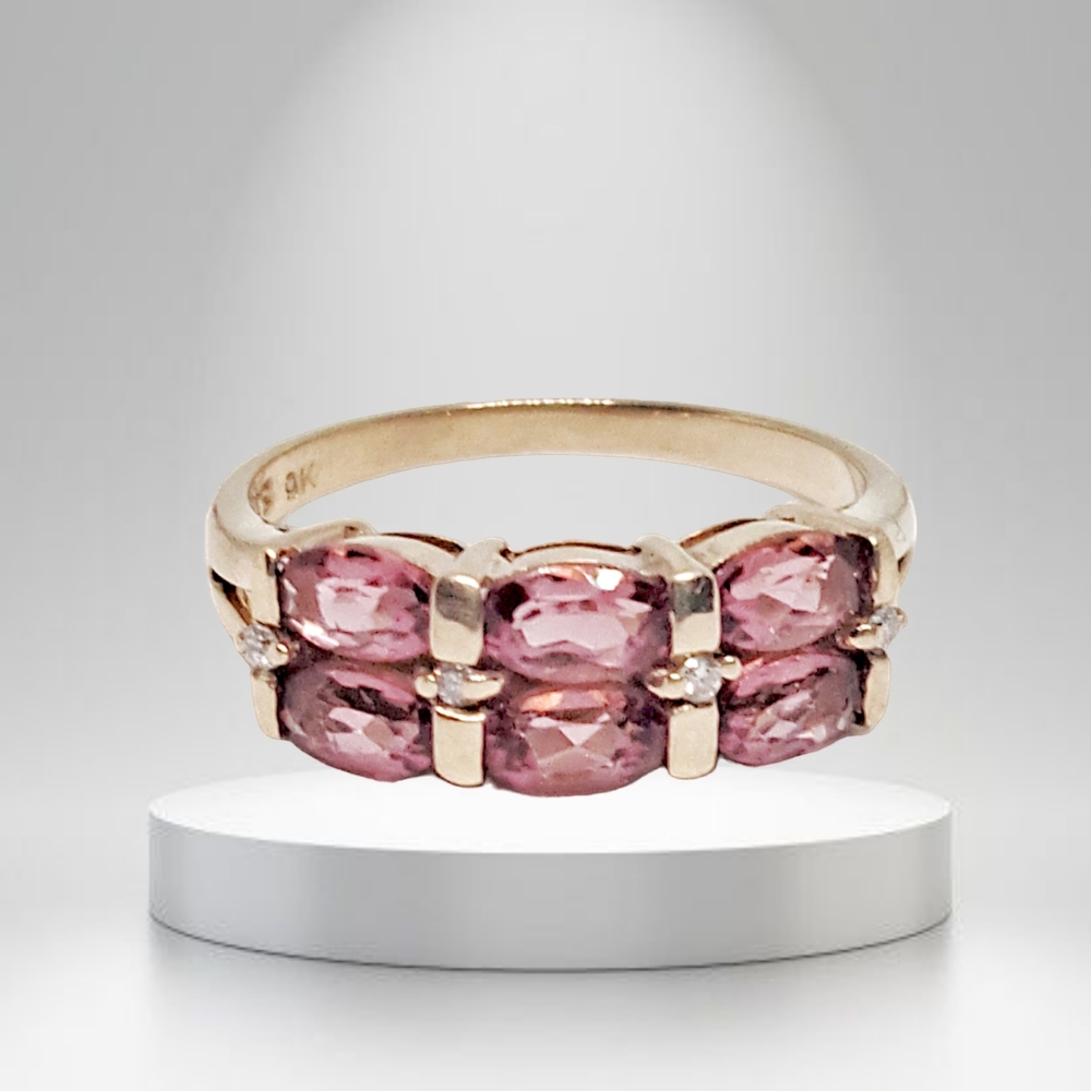 9K Yellow Gold Ring with Double Row Amethysts and 4 Diamonds 2.6gr Sz 6.5